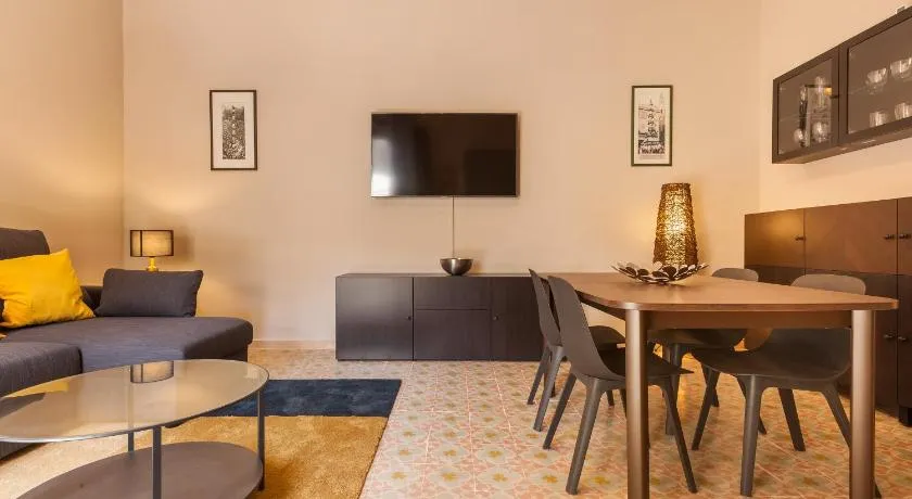 Ferienwohnung 'Apartament Ull De Llebre' mit Gemeinschaftsterrasse, Wi-Fi und Klimaanlage - Image 1