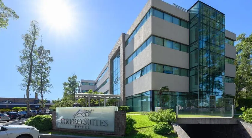 Orfeo Suites Hotel - Image 1