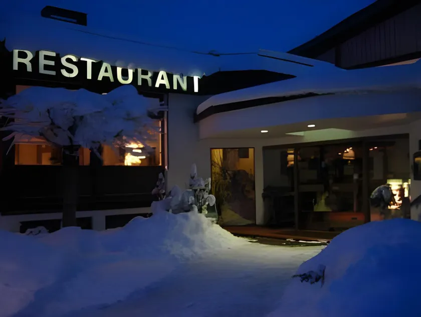 Landhotel Sonnenbühl - Image 1