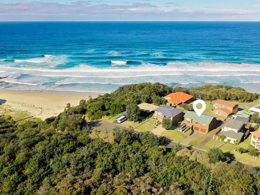 Rennies Beach Escape Carinya - Image 1