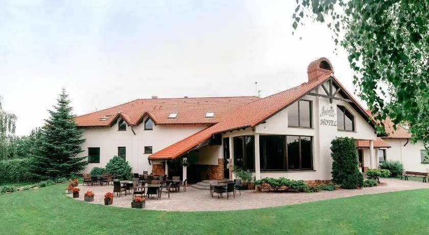 Hotel Jaśmin - Image 1