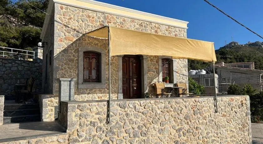 Panos Renos Studio, a cozy home by the beach! - Image 1