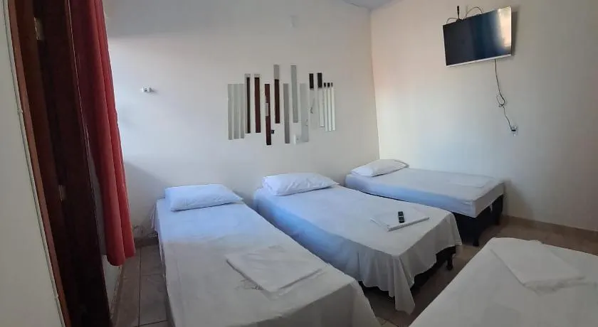 Hotel Pousada Mãe Rainha - Image 1