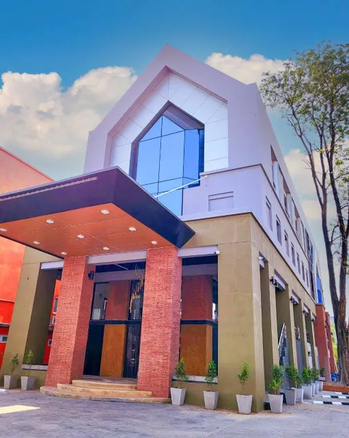 Manomon residence มโนมน เรสซิเดนซ์ - Image 1