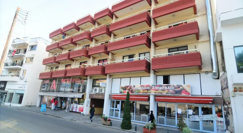 Petalmo City Apartments - Image 1