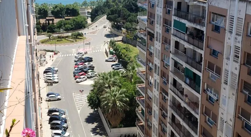 Apart.3 habit.mar-mont. AC-Terraza-ascensor-parking - Image 1