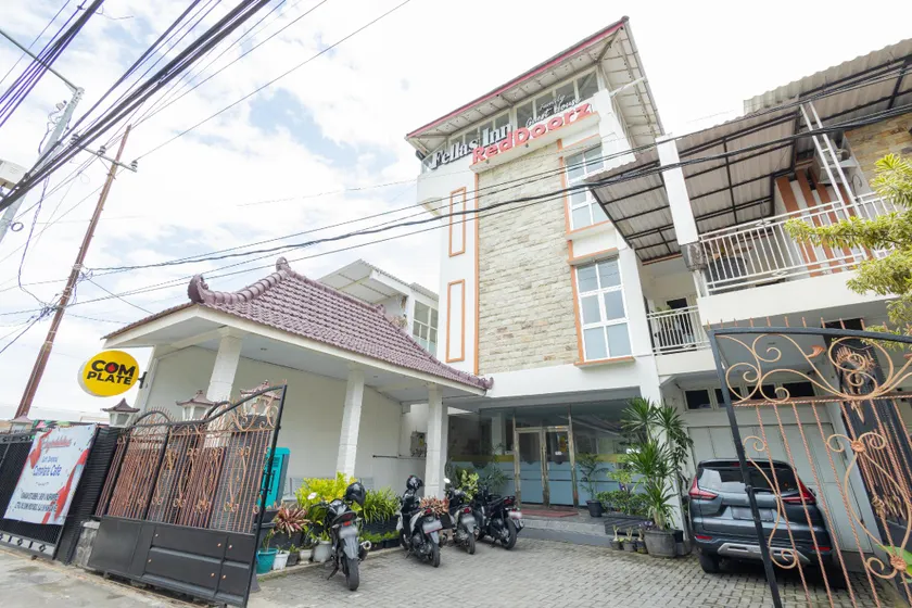 RedDoorz Plus near Malang Airport - Image 1