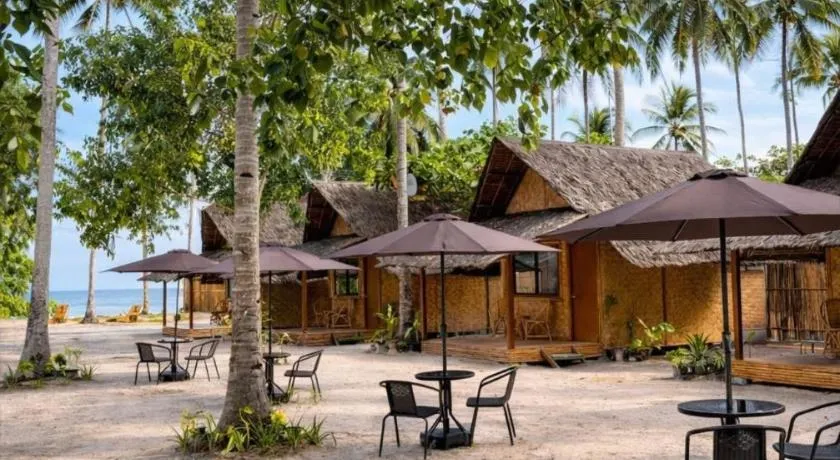 Sirem Beach Resort - Image 1