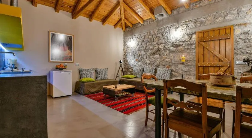 Boutique Stone Cottage - Image 1