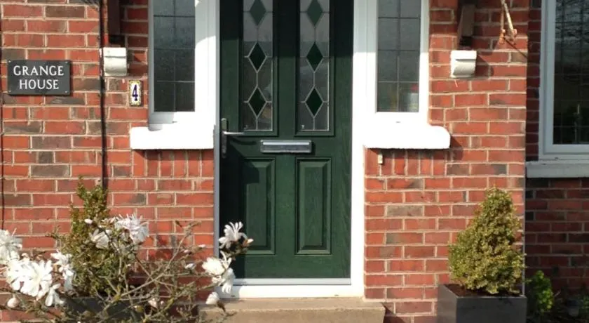 Grange House Bed & Breakfast - Image 1