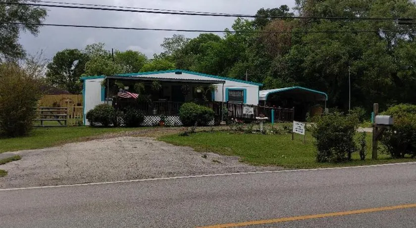 Fairlake Retreat - Image 1