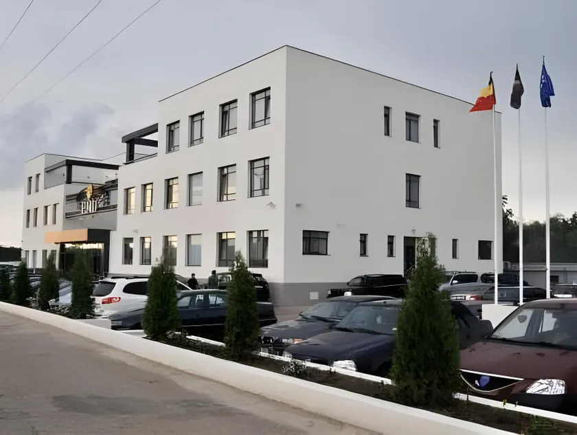 Hotel EMD - Image 1