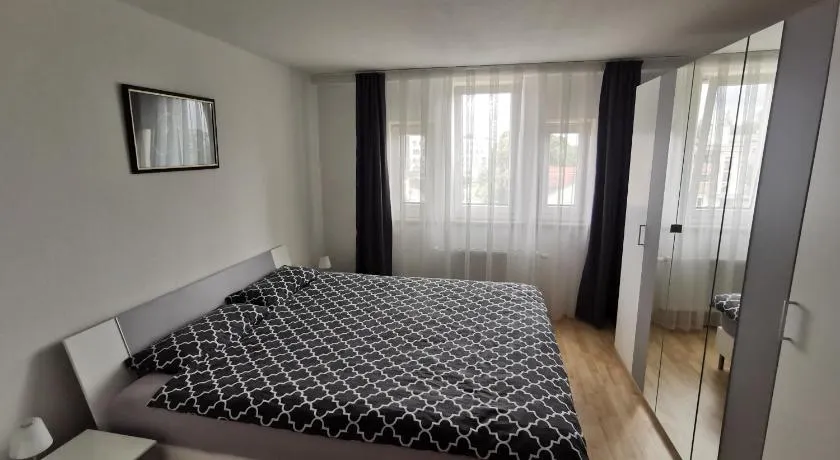 Sehr Schönes 2 Zimmer Maisonnette Wohnung - Image 1