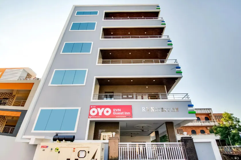 Hotel RVN - Image 1