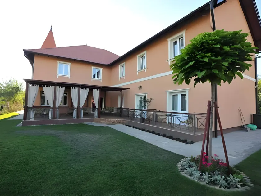 Villa Larus - Image 1