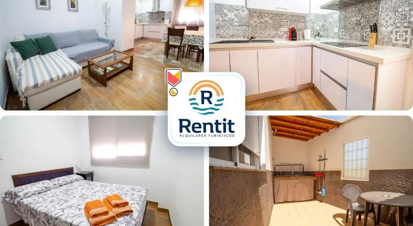 RentitSpain - Motril - Apartamento Carrera del Mar con Patio - Image 1
