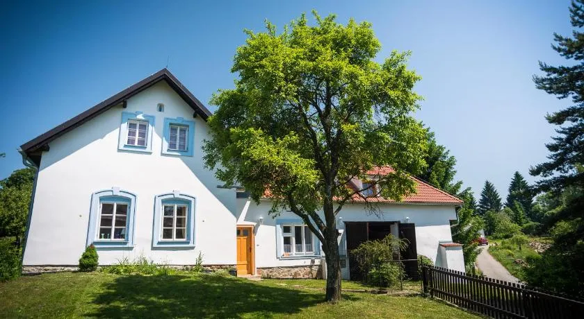 Bořetínský Statek - Image 1