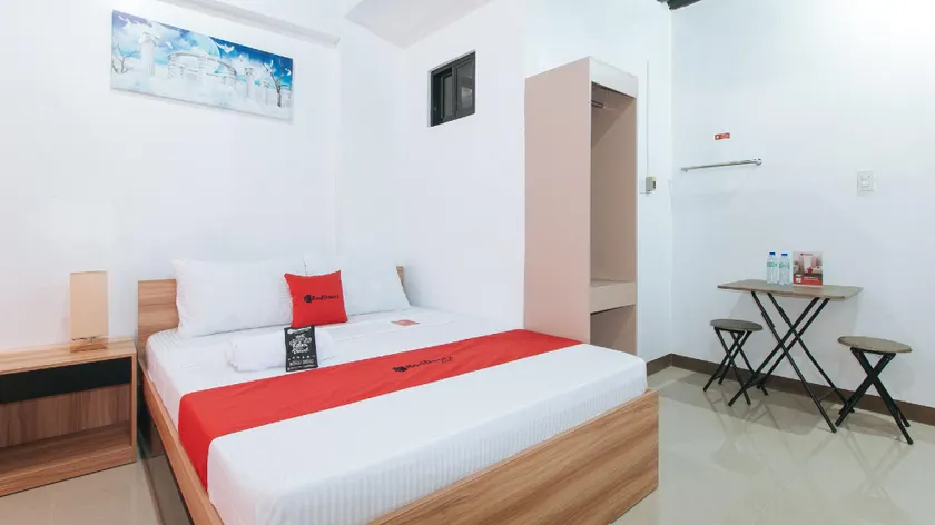 RedDoorz Near Iloilo International Airport - Image 1
