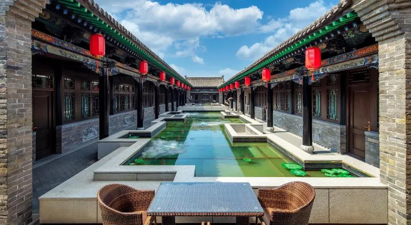 Xinghuacun Hotel - Image 1