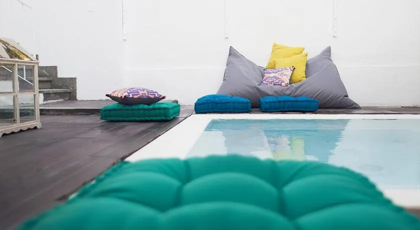 Art 4 You Cascais Suites - Image 1