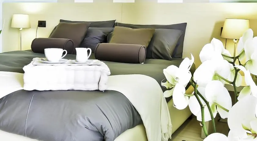 B&B Calligaris - Image 1
