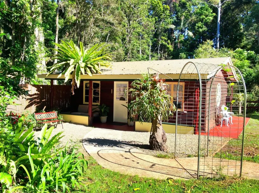 Curtis Cottage - Image 1