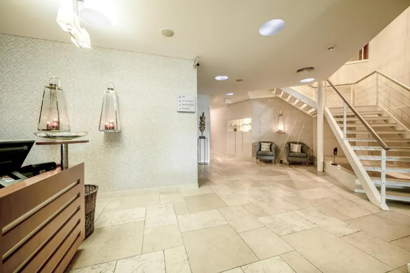 Sesimbra Hotel & Spa - Image 1