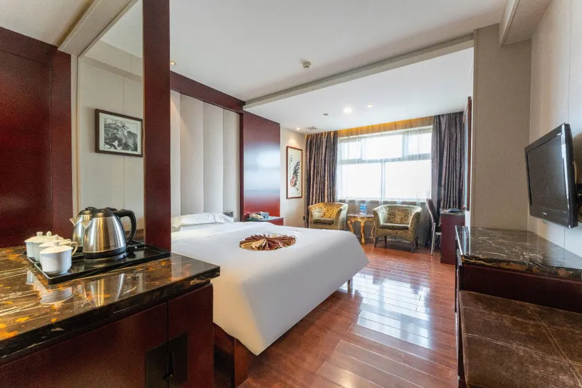 No. 9 Mansion - Image 1