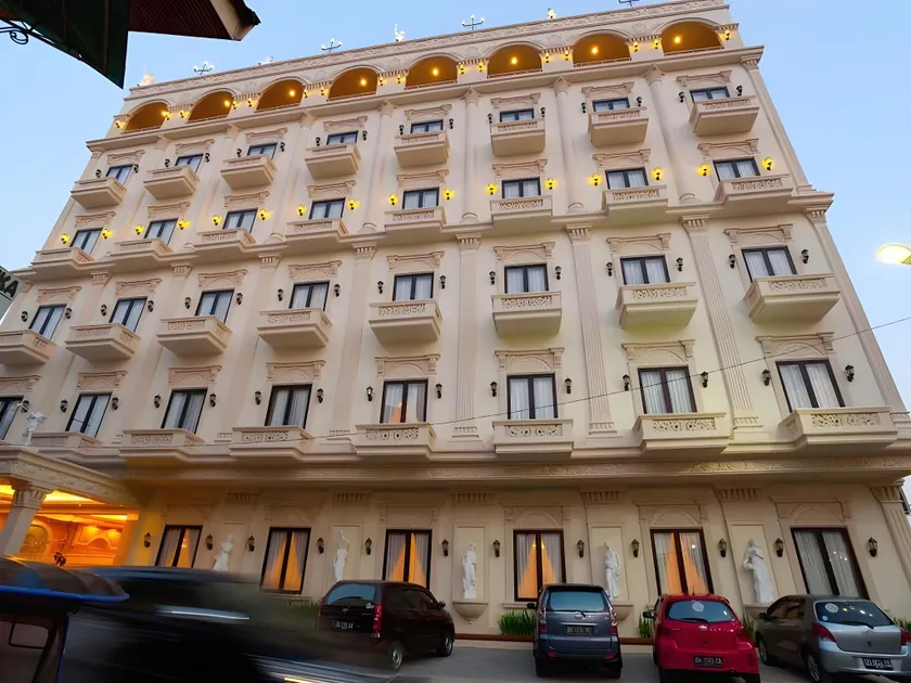 Hotel Grand Town - Image 1