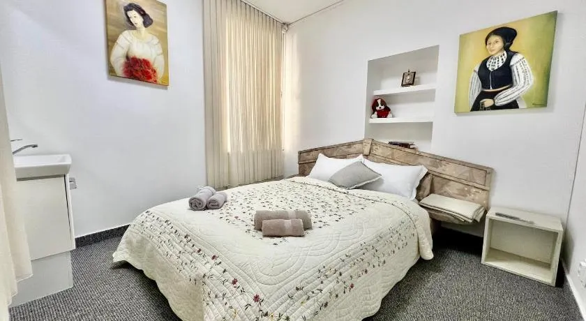 Casa Amaradia - Free Private Parking - Budget & Pet Friendly - Image 1