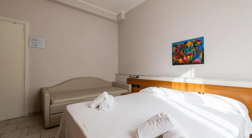 Hotel Santa Maria - Image 1
