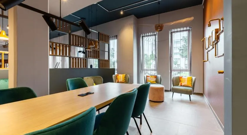 Holiday Inn – the niu, Pax Berlin Airport by IHG - Image 1
