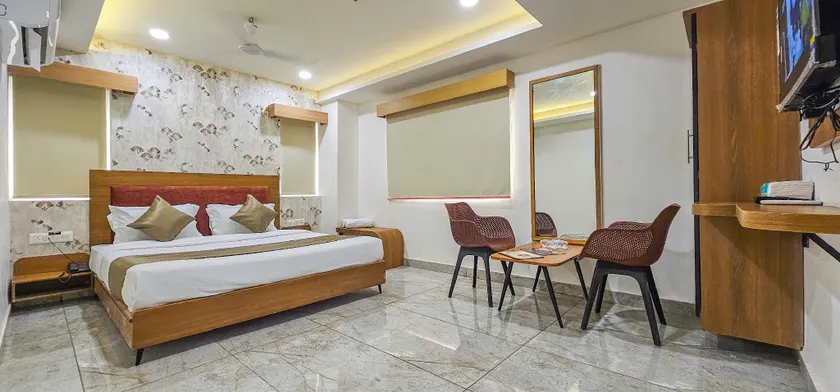 Hotel Nova Venus - Image 1