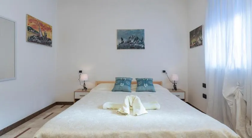 Casa Stella Malpensa - Image 1