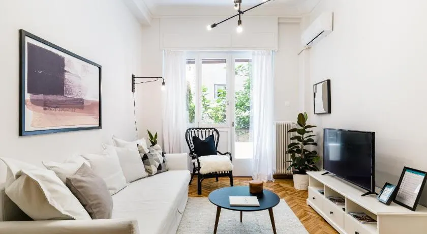 Classy Luminous 1BD Apartment in Kolonaki by UPSTREET - Image 1