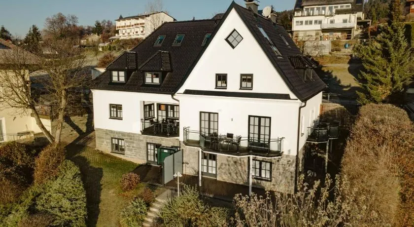 Haus Aussicht - Ferienwohnungen Velden - Image 1