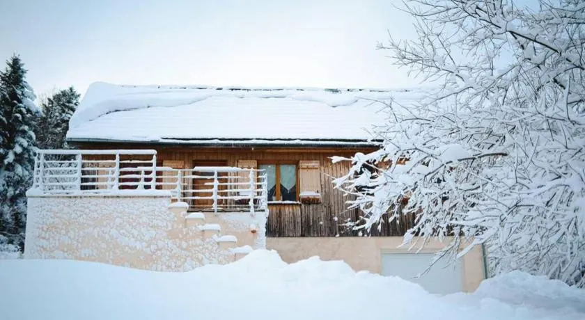 Chalet Loulou, massif central, Le Mont-Dore - Image 1