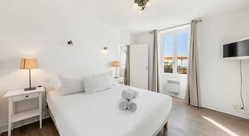 Bord de l'eau 1 - T3 duplex - Sea view - Image 1