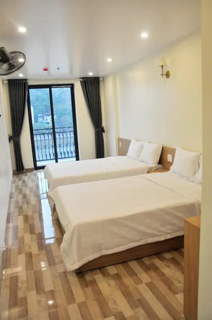 Sea Balcony Hotel - Image 1