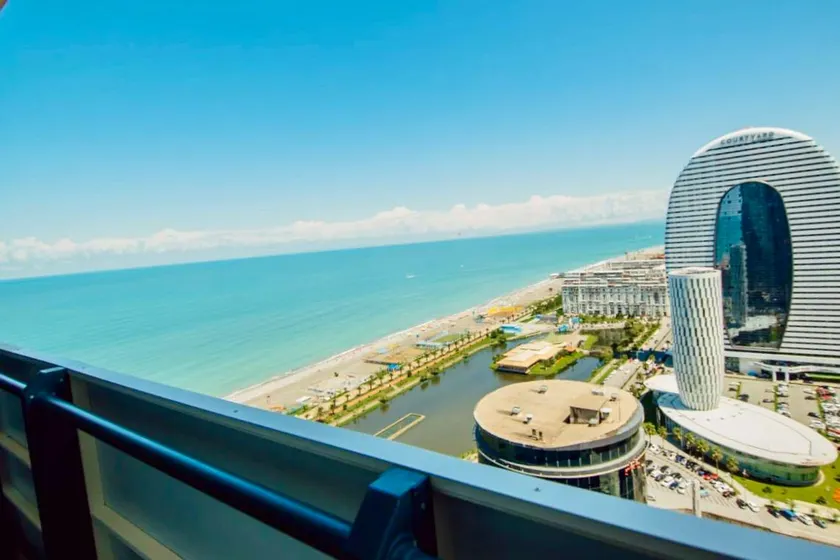 Orbi City Sayat-Nova on the beach - Image 1