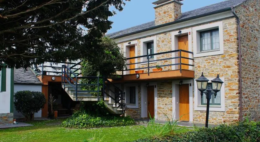 Apartamentos Castello - Image 1