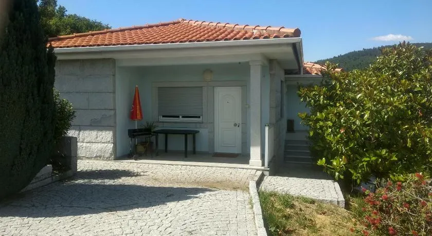 Casa do Carvalho - Image 1
