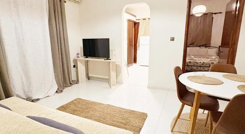 Gorgyra - Boutique Apartment - Image 1