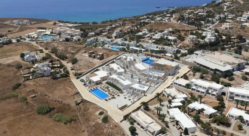Naxos Grand Hotel - Image 1