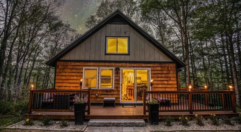 Finley Lodge - Image 1