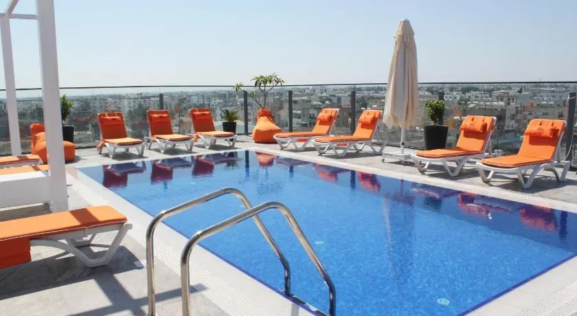 Sky Roof Hotel - Image 1