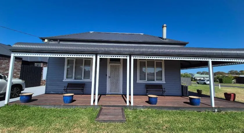 The Beach House - Image 1