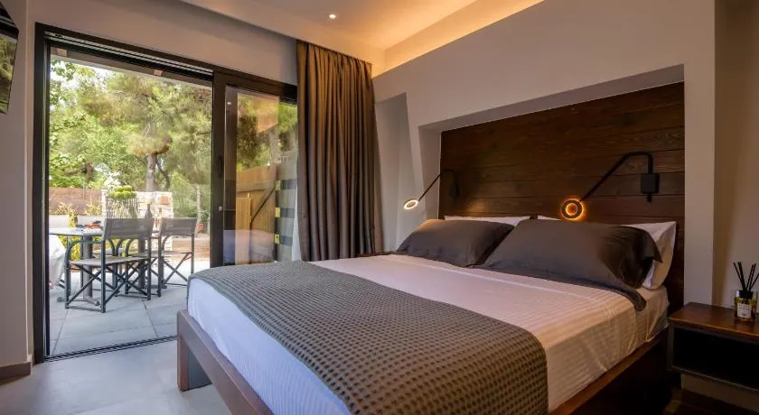 Sylvia Camping & Luxury Suites - Image 1