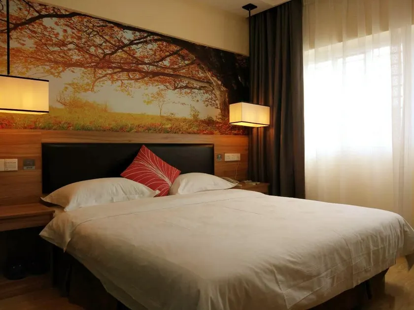 Thank U Chain Hotel (Hanchuan West Lake Avenue Branch) - Image 1