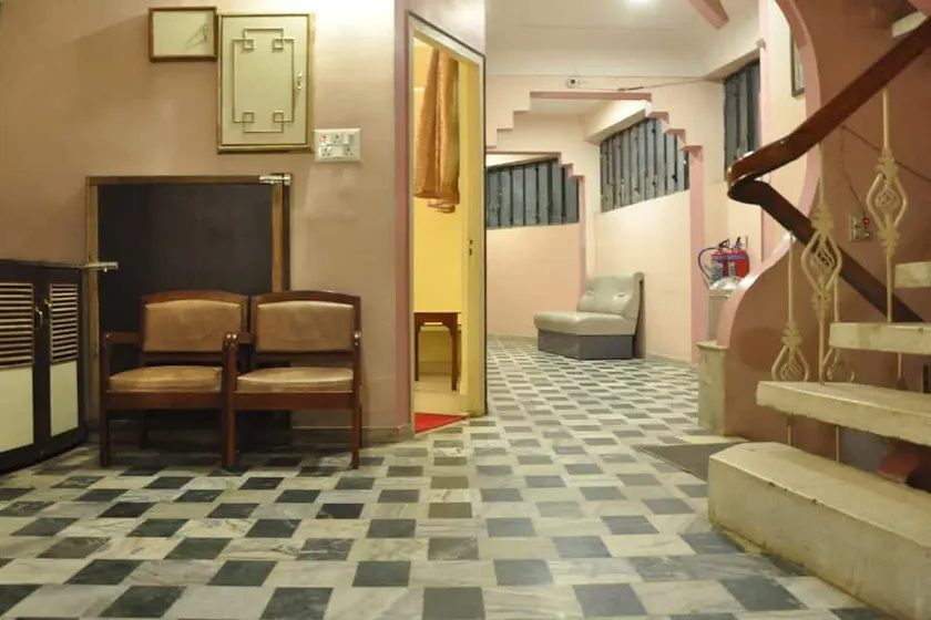 Hotel Harsh Palace - Image 1